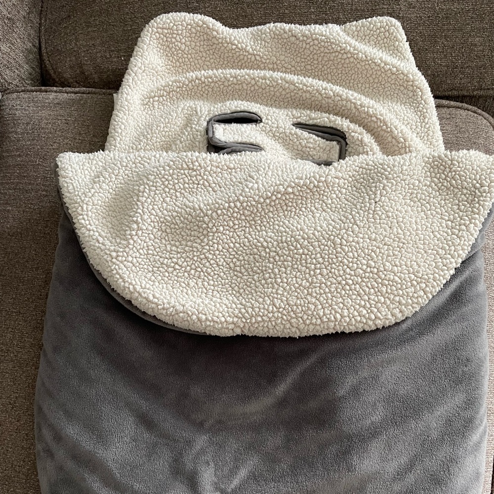BudleMe car seat insert
